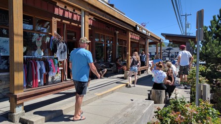 2017-07-31 Rhino patio